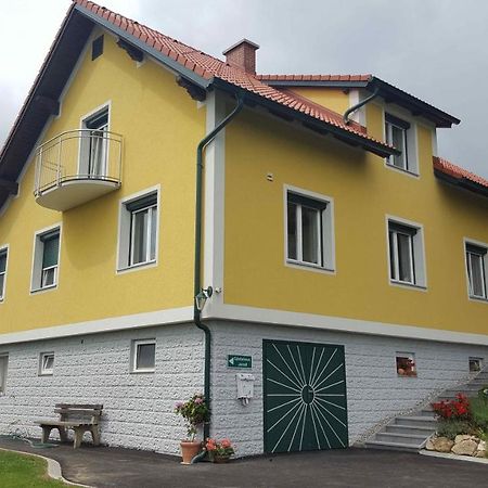 Gaestehaus Jeindl Hartmannsdorf Экстерьер фото