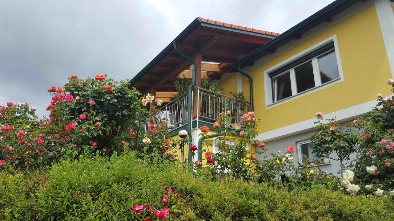 Gaestehaus Jeindl Hartmannsdorf Экстерьер фото
